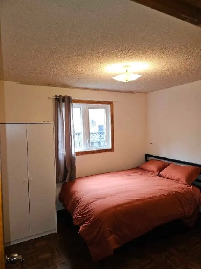 Private room for short term rental Image# 2