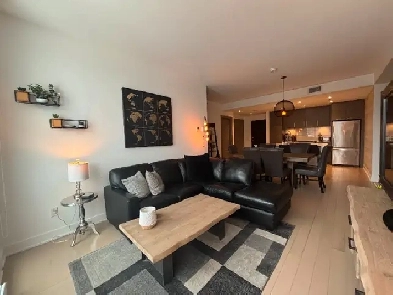 Modern 2 Bed, 2 Bath Condo in the Heart of Griffintown! Image# 1