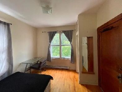 Chambre à louer, Room for rent, Habitación en renta, NDG, H4B2W7 Image# 1