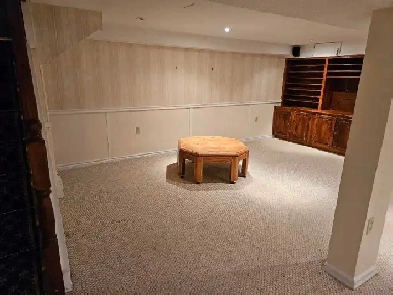 FEMALE roommate needed Image# 1