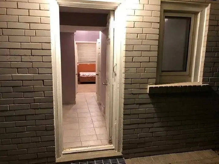 2 Rooms Basement Unit In North York ( Finch Ave/ Bayview Ave) in City of Toronto,ON - Apartments & Condos for Rent