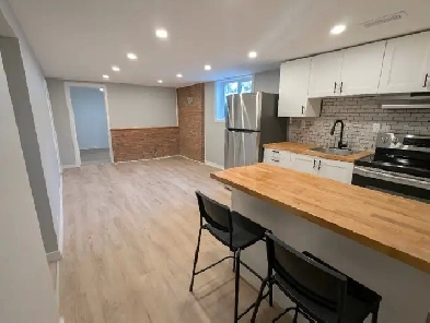 New Basement Unit 2 1 Bedroom detached duplex house in Kanata! Image# 9