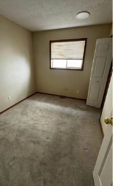 room for rent Image# 1