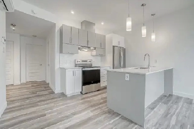 2 Bedroom unit May. 50% reduction on 1st month. All-inclusive Image# 1