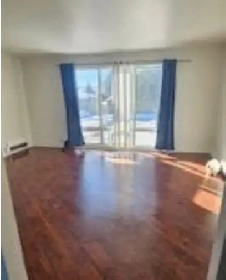 BEAUTIFUL 2-BEDROOM APARTMENT – MAY 1 – PARKING INCLUDED!