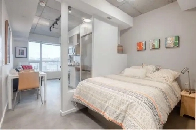 Studio For Rent Image# 1