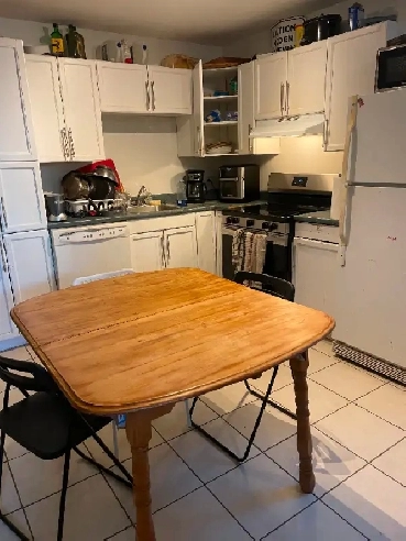 Summer Sublet in Halifax Image# 1