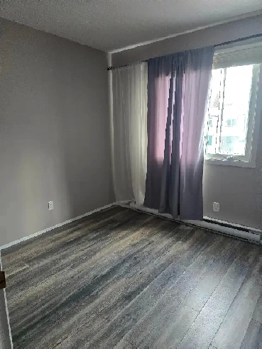 Room for rent available Now in Riverdale Image# 1