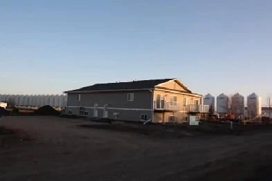 3 Bedroom 1400 sqft Rental Suite in Rocanville Image# 1