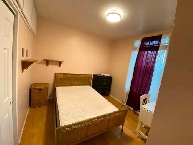 Belle et grande chambre pour étudiant - centre-ville Image# 1