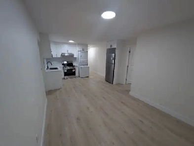 Brand New 2 Bedroom & 1 bath unit, $2400/month, All Inclusive Image# 1