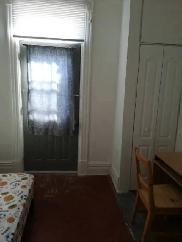 private room metro Frontenac all include Image# 1