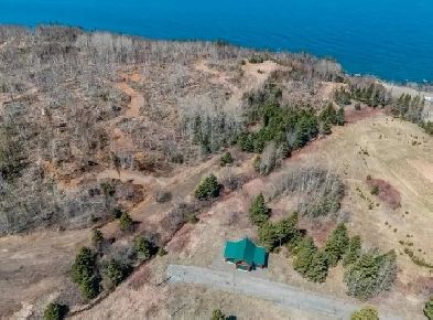 Terrain boisé avec garage et vue sur le fleuve - Gaspésie Image# 5