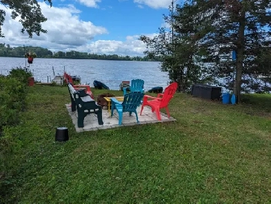 August CIVC Holiday WATER FRONT 3BED RM HOUSE VACATION SALE!! Image# 1