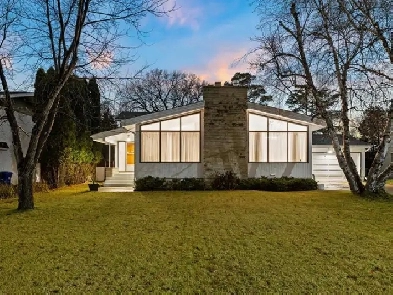 River View Huge 6 Bedroom Home for Rent –  In University Heights Image# 8