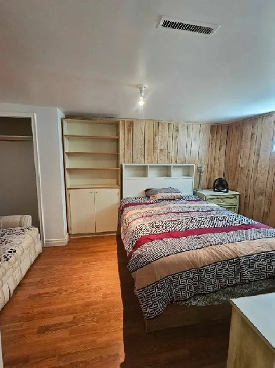 room for rent Image# 1