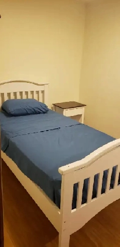 Room in basement furnished, Available May 1 / $1100 Image# 2