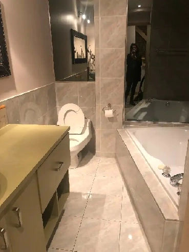 Centre-ville- excellent condo 2 chambres Image# 1