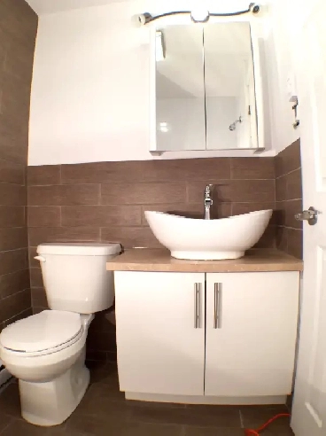 PLATEAU 5 1/2 for rent APPLIANCES INCLUDED !! Image# 1