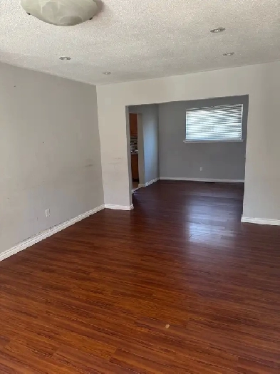 Rooms for Rent – Available April 1, 2025 Image# 1