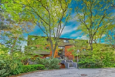 3 bed   den 2 bath condo townhouse for rent in Mississauga Image# 1