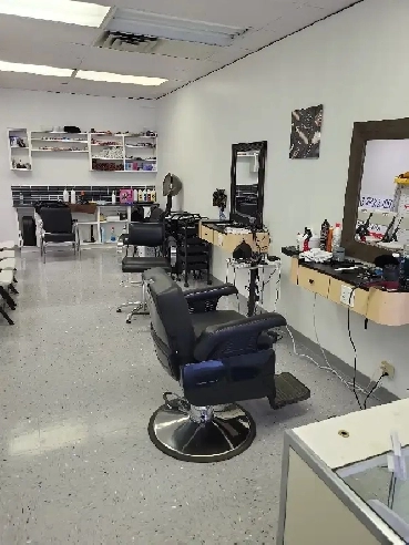 Rent a Hair Station/Chair at Brooks Hair Designs Image# 1
