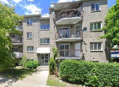 Moderne appartement 3 1/2 rénové. Image# 1