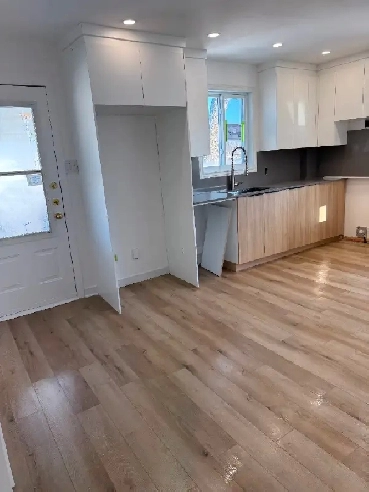 DISPONIBLE MAINTENANT - 5 ½ à louer – Fabreville, Laval Image# 1