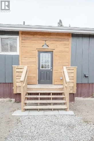 SINGLE FAMILY HOME FOR SALE - INVERMERE Image# 13