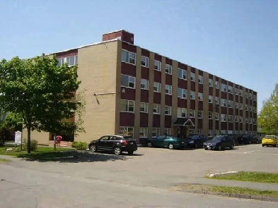 2BED APT NEAR ACADIA UNI AVAILABLE JUNE 7 Image# 1