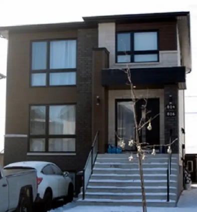 6 1/2 et grand 3 1/2 à Louer Image# 1