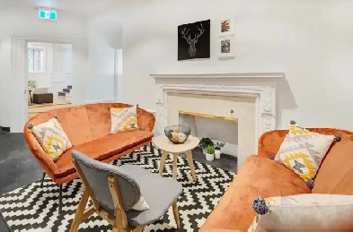 5 mins from McGill. $700 rent. All inclusive. Bus and Metro nea Image# 1