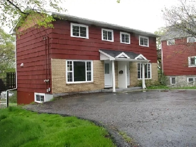 3 Bdrm - Quality Living In Lake Banook Area Image# 10