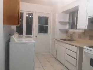 4 1/2 dans un 4-plex2e étage for rent in Laval de Rapid availab Image# 1