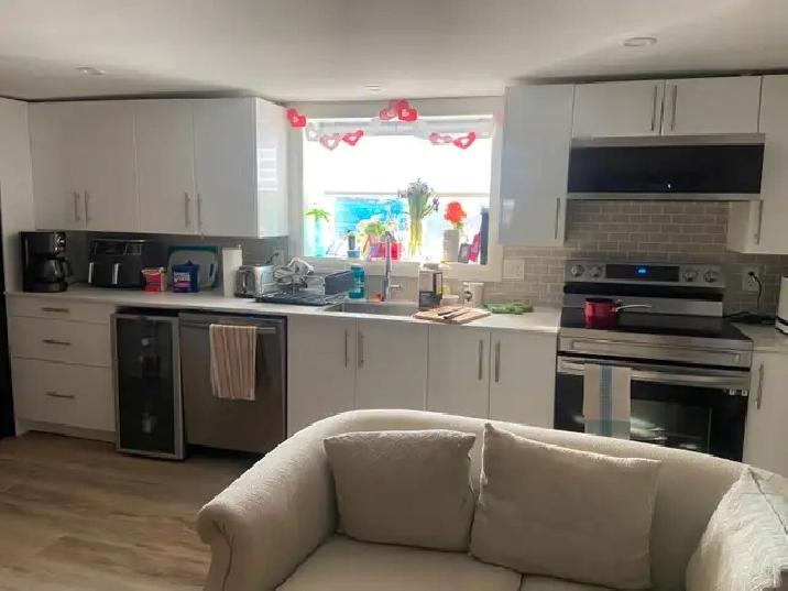 Private Room Available Halifax in City of Halifax,NS - Room Rentals & Roommates