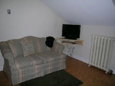 25 West Street  Unit 3 Fully Furnished Available Now Image# 1