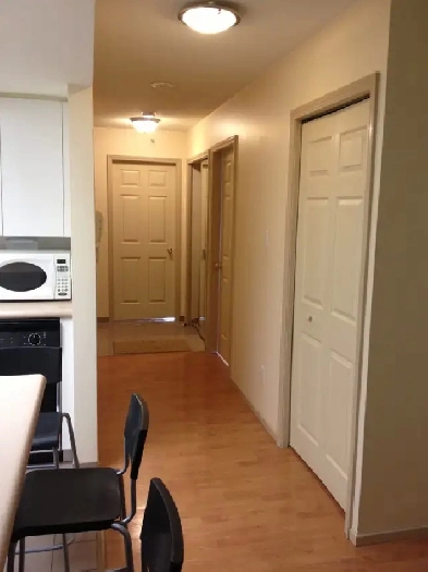 Master Room at Downtown Image# 4