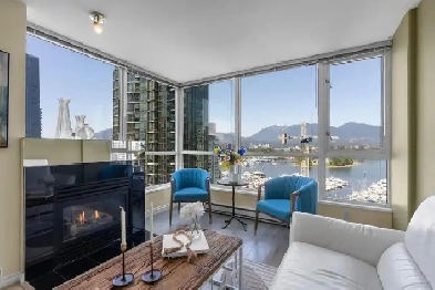 $2,000/Month | Private Room in Downtown – All Utilities Included Image# 2