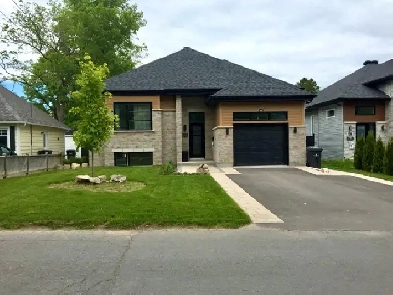 Maison à louer Deux-Montagnes Image# 1