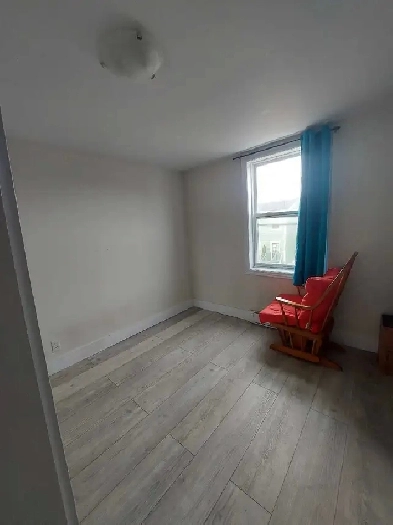 1 Bedroom available in a 3bdr Apartment Image# 1