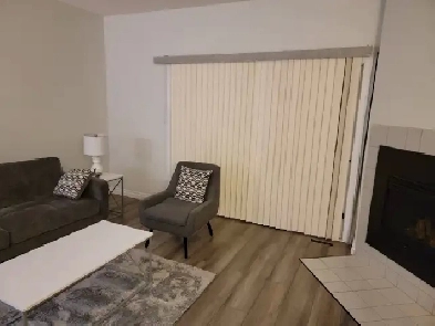 House for Rent ,London, 4 Rooms,near University Western Ontario Image# 1