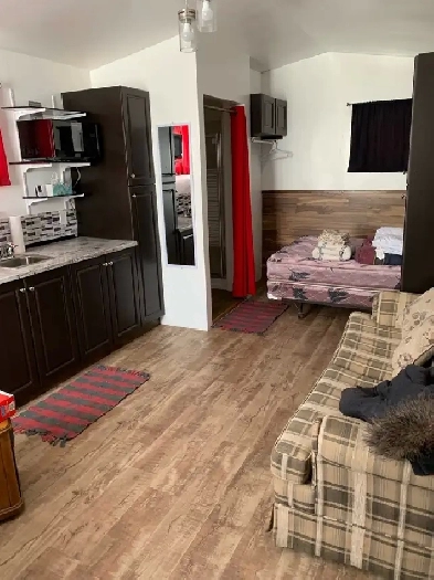 Sef Contained Cabin for Rent Image# 2