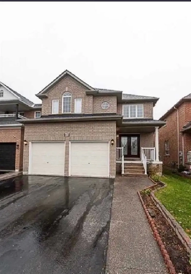 Master bedroom available for rent in Brampton Image# 1