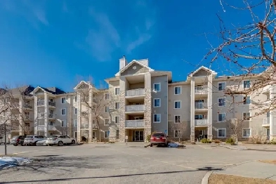 Calgary 2bed/2bath Condo 919 Sqft $349,999 Image# 1