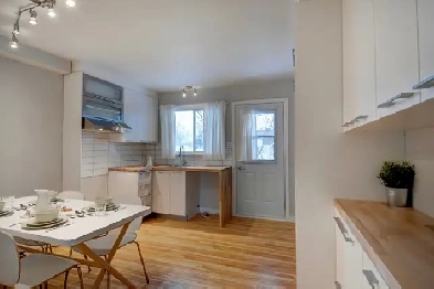 Grand 5.5 avec gym - Sainte-Foy - JUILLET Image# 1