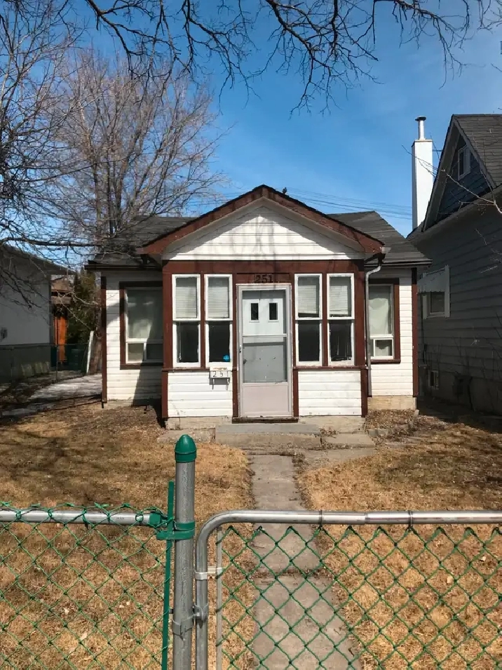 Sell Your Winnipeg Home Fast - Any Condition! in Winnipeg,MB - Houses for Sale