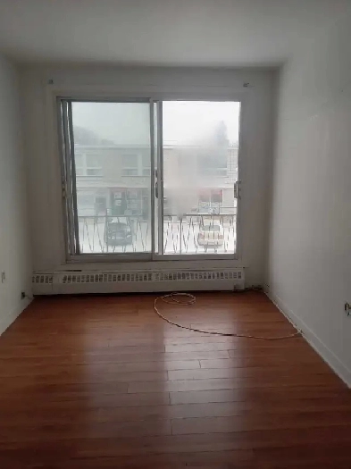 3 1/2 apartment Image# 1