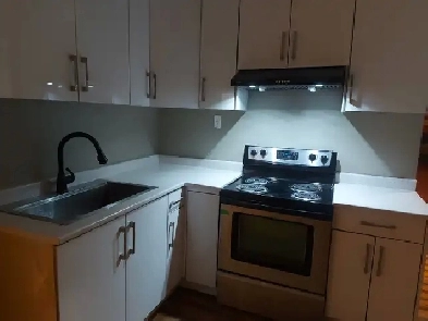 4 bedrooms and 1.5 Bath (118 St and 83 Ave) (North Delta) Image# 1