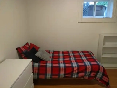 Chambre à louer à Ste-Foy Image# 1