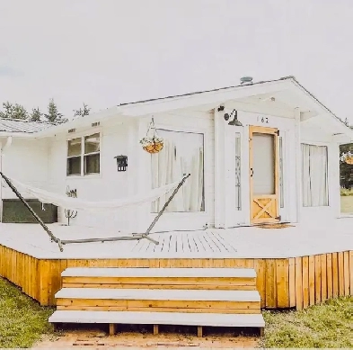 Charming Bayview Cabin, All Utilities Incl, Available May 1st Image# 1